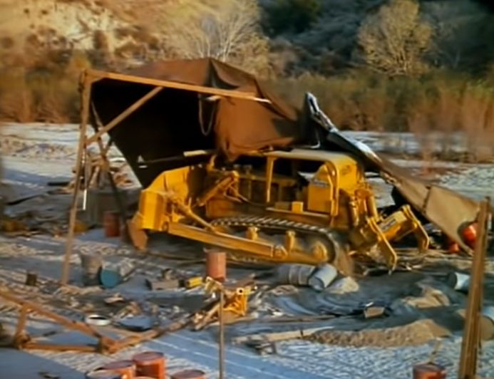 殺人ブルドーザー」 | letrou0123のブログ